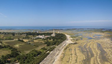 Baleines deniz feneri düşük gelgit havadan görünümü
