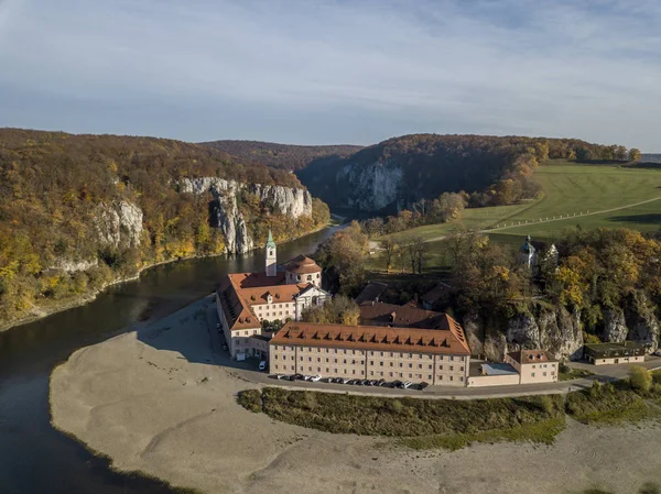 Benedictine Manastırı Weltenburg Abbey havadan görünümü