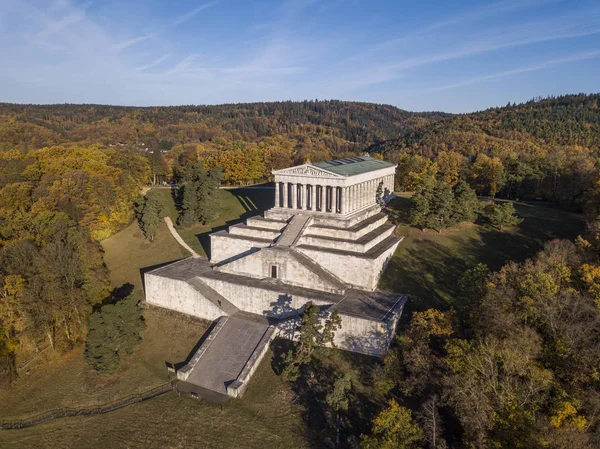 Veduta aerea del monumento Walhalla, una sala della fama in Baviera — Foto Stock