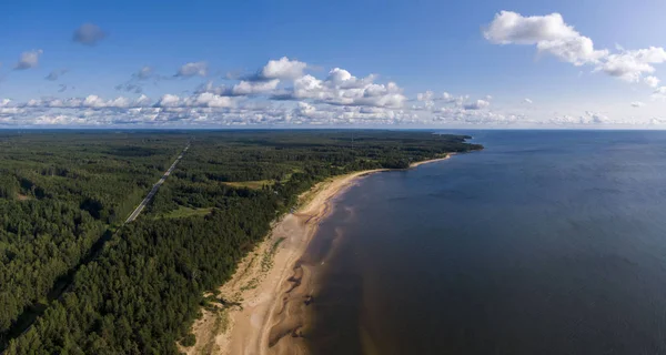 Aerial view of Vidzeme shoreline and Vitrupe beach in Latvia — Stock Photo, Image