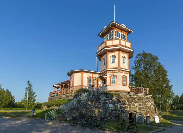 Bývalá observatoř postavená na zbývajícím práškové magazínu hradu Oulu — Stock fotografie