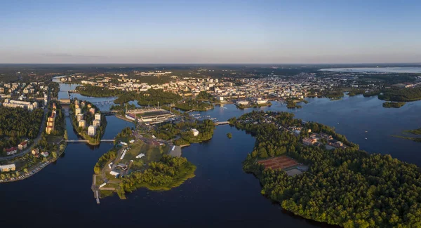 Légi felvétel az Oulu városról Finnországban — Stock Fotó