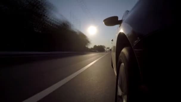 Lapso Tempo Carro Move Longo Rua Cidade Dia Ensolarado Verão — Vídeo de Stock