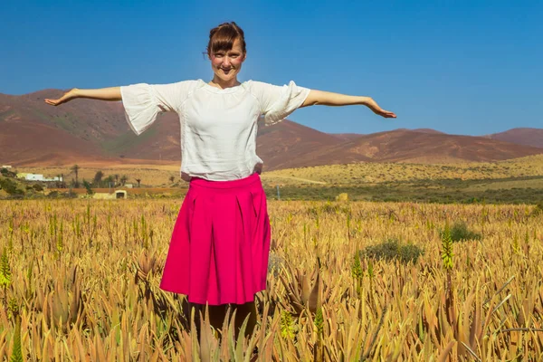 Young Woman Open Arms Looking Camera Aloe Vera Field Fuerteventura — Stock Photo, Image