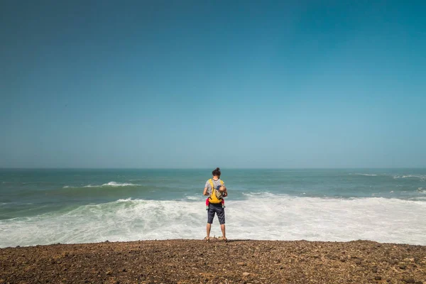 Padre Portador Bebé Playa Ajuy Fuerteventura Islas Canarias Fotos de stock libres de derechos