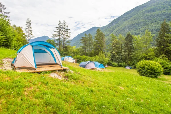 Località Tende Adrenalina Controllare Eco Camp Resort Slovenia — Foto Stock