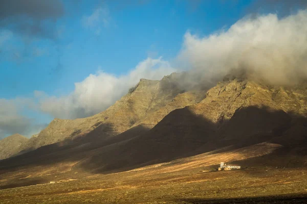 Gran Casa Tradicional Con Vistas Las Colinas Cofete Fuerteventura Islas — Foto de Stock