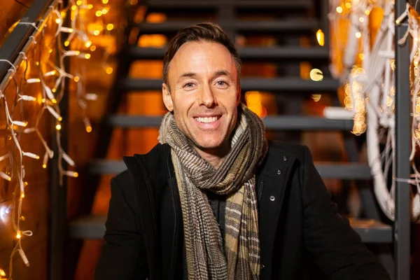 Portrait Man Sitting Stairs Christmas Market Zagreb Croatia — Stock Photo, Image