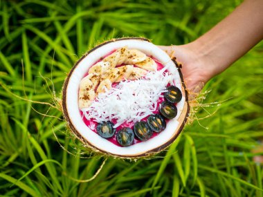 Renkli egzotik vejetaryen meyve beslenme