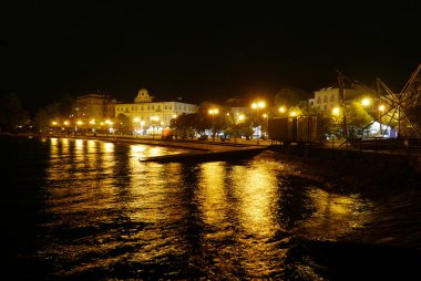 İtalya, Piemont, Lake Maggiore Pallanza mesire gece