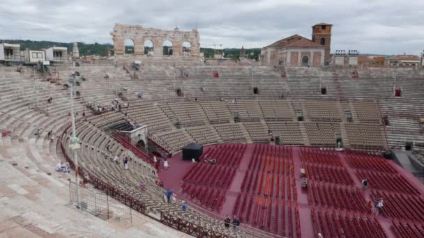 意大利维罗纳 2018年6月14日 著名竞技场的时间失效古罗马露天剧场建于第一个世纪 至今仍用于歌剧表演 — 图库视频影像