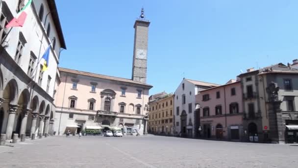 意大利的维泰博 2018年8月12日 镇的公民大厦宫殿波德斯塔在主广场广场席特的先验或 Del — 图库视频影像