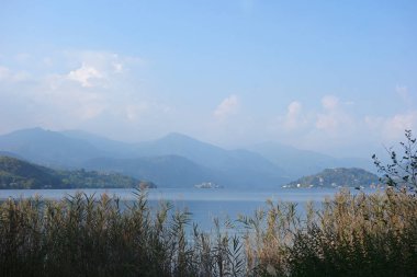 Orta göl ve San Giulio Adası, Piedmont, İtalya