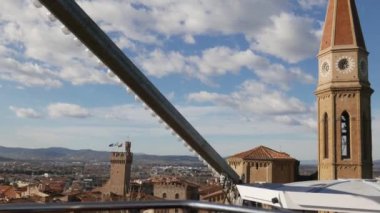 Toskana Arezzo kasabanın havadan görünümü, İtalya