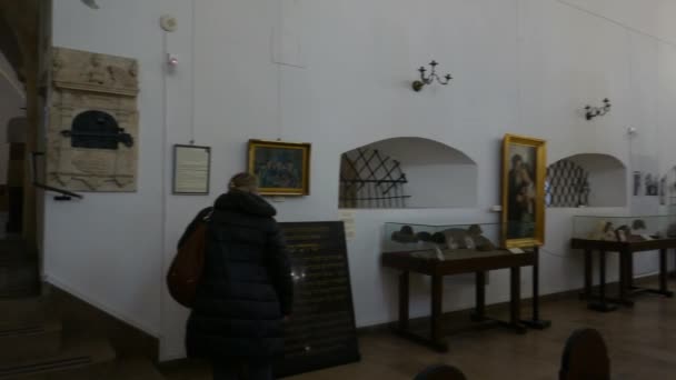 Krakow Poland January 2019 Interior Old Orthodox Jewish Synagogue Kazimierz — стоковое видео