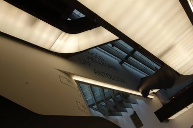 Roma'da Maxxi iç