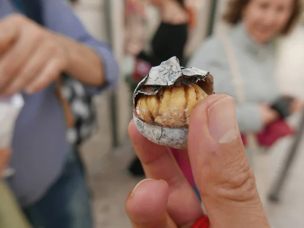 Street food chestnut — Stock Photo, Image