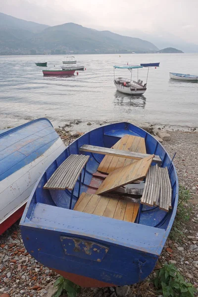 Bateaux de pêche sur le lac d'Ohrid — Photo