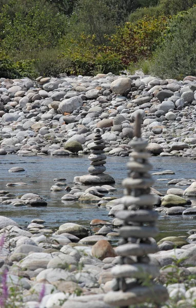 Pilha Pedras Fluviais Longo Rio Sesia Piemonte Itália — Fotografia de Stock