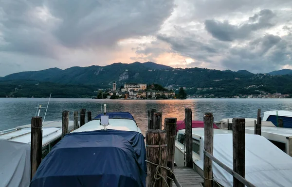 San Giulio Isle Natten Orta Lake Piemonte Italien — Stockfoto