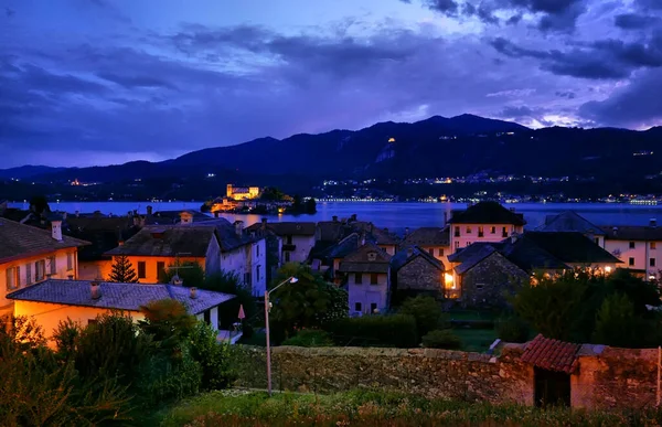 Wyspa San Giulio Nocą Jezioro Orta Piemont Włochy — Zdjęcie stockowe