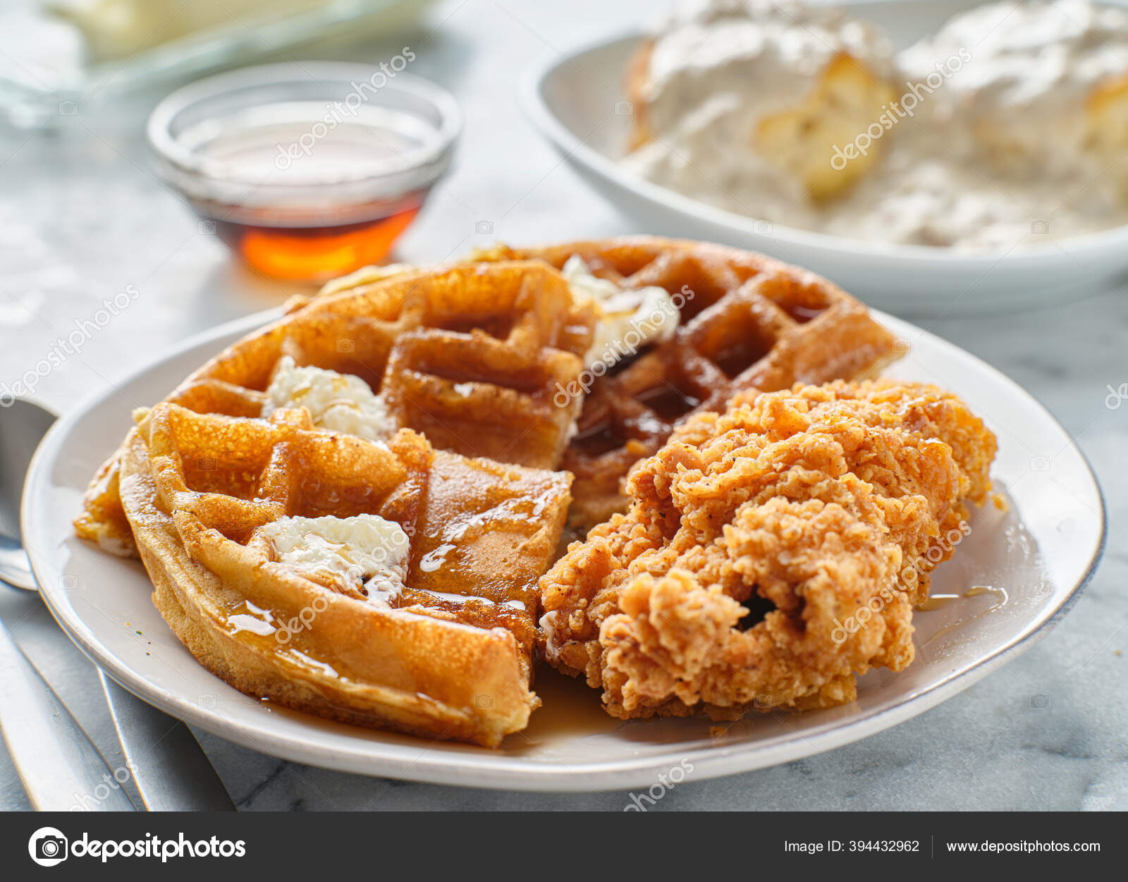 Fried Chicken Waffles Breakfast Syrup Stock Photo by ©resnick_joshua1