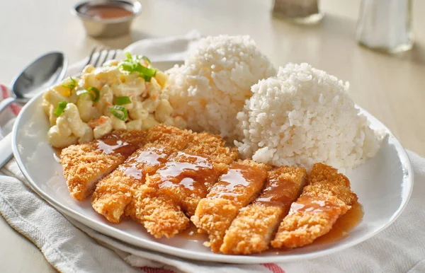 Chicken Katsu Hawaiianischen Bbq Teller Mit Soße Und Reis — Stockfoto