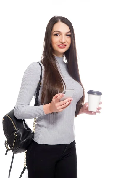 Jonge Mooie Vrouw Met Smartphone Met Koffiebeker Mobiele Telefoon Lifestyle — Stockfoto
