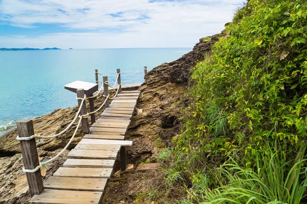 Puente Madera Una Playa Tropical Isla Con Cielo Azul Khao —  Fotos de Stock