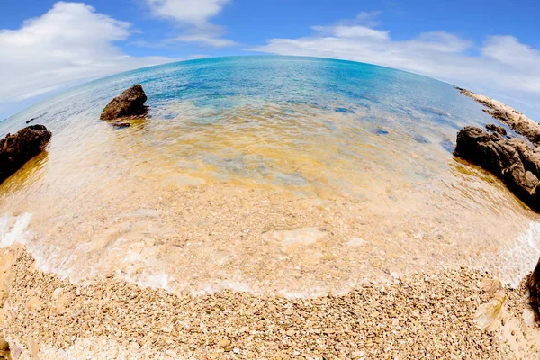 Wunderschöner tropischer Strand und Meer in Thailand — Stockfoto