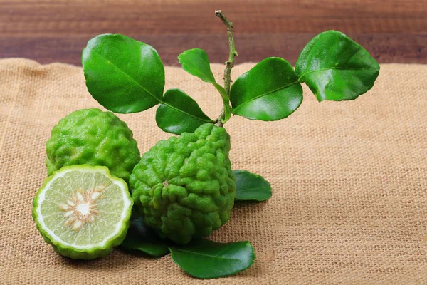 Kaffir lime or bergamot — Stock Photo, Image