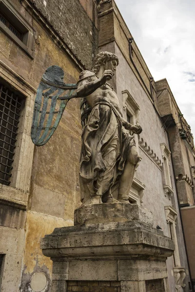 Saint Michael Aartsengel Beeldhouwkunst Aan Oude Castel Sant Angelo Gebeeldhouwd — Stockfoto
