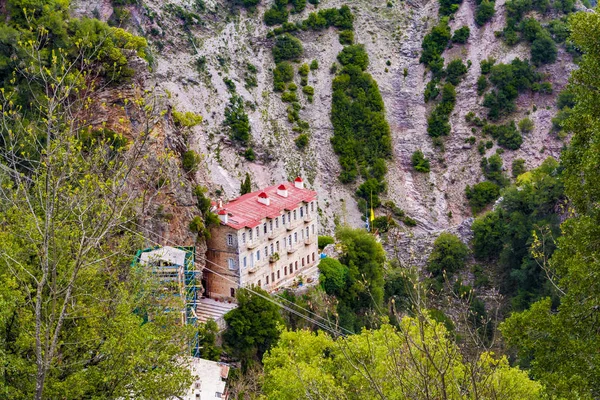 Evrytania - Yunanistan KARPENISI town yakınındaki Proussos Manastırı. Proussos Manastırı simgesi Panagia Prousiotissa üzerinden Prousa küçük Asya'dan seçildi.