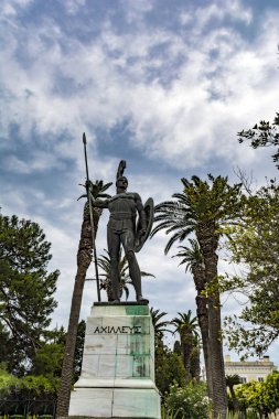 Corfu Island, Yunanistan Achilleion sarayında heykel Aşil'in. Achilleion Palace-ebilmek bulunmak içinde 10 km Güney Corfu town batısında Gastouri Köyü.