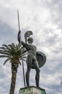 Achilleion palace, Corfu, Yunanistan - 24 Ağustos 2018: heykel Aşil Achilleion Sarayı Corfu Island, Yunanistan.