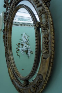 Achilleion palace, Corfu, Yunanistan - 24 Ağustos 2018: Achilleion Sarayı İmparatoriçe Avusturya Elisabeth Bavyera Corfu Island, Yunanistan