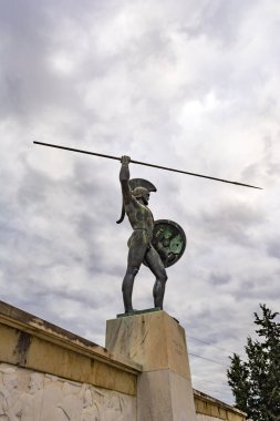 Leonidas Anıtı bulutlu gökyüzü, Thermopylae, Yunanistan