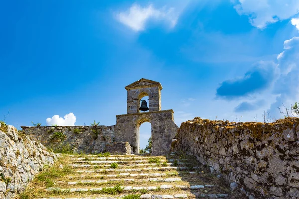 Cappella Ortodossa Nel Castello Veneziano Agìa Maura Sull Isola Greca Foto Stock