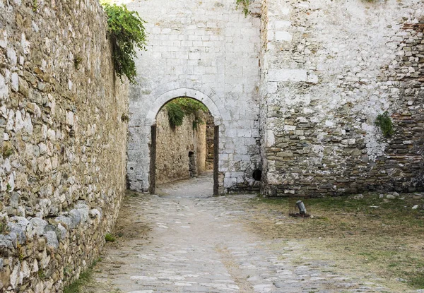 Vchod do benátské pevnosti na Peloponésu, Messenii, Řecko. — Stock fotografie