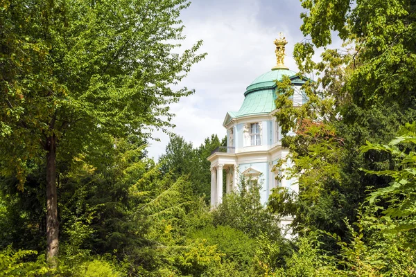 Berlin'deki Charlottenburg Sarayı Bahçesinde Belvedere Manzarası, Almanya