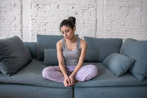 Schöne Lateinisch Depressive Einsame Frau Die Traurig Schmerzhaft Traurig Hause — Stockfoto