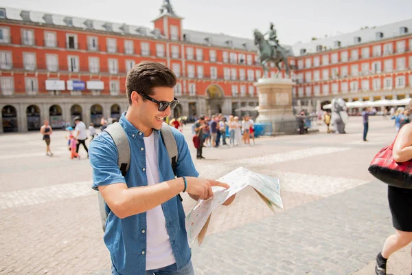 Young Hispanic Male Traveler Holing Map Standing Plaza Major Madrid — Stock Photo, Image