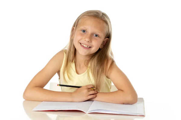Bildung Hause Niedliche Junge Kleine Blonde Kaukasische Mädchen Studieren Oder — Stockfoto