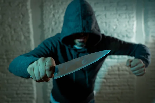 Close Hand Holding Knife Dangerous Hooded Man Standing Dark London — Stock Photo, Image