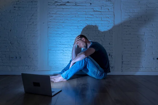 Men suffering Internet cyber bullying — Stock Photo, Image