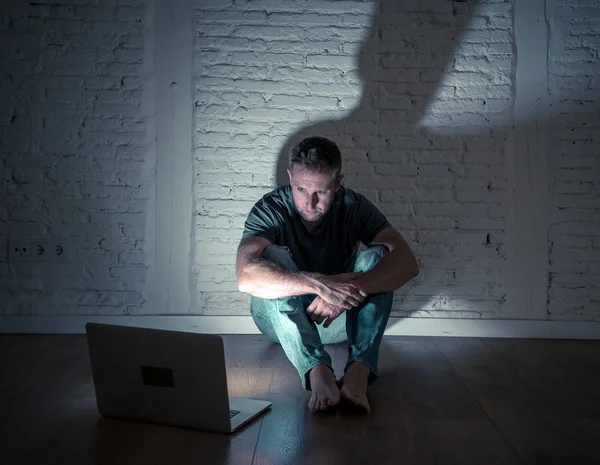 Men suffering Internet cyber bullying — Stock Photo, Image