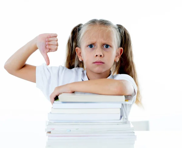 Niña Enojada Con Una Actitud Negativa Hacia Los Estudios Escuela — Foto de Stock