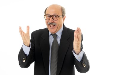 Mutlu ve el kol ve Yaşasın insan duyguları ve başarı iş kavramı, izole üzerinde beyaz arka plan ile harika bir fikir sahip onun 60s komik bir eski işadamı portresi.