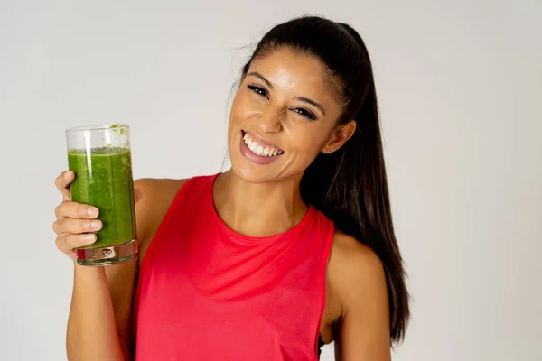 Fitness Woman Happy Smiling Holding Glass Green Vegetable Smoothie Fitness — Stock Photo, Image