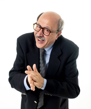 Tam vücut çalışma ve beyaz arka plan üzerinde izole gelecekteki emeklilik yaşam tarzı son günü itibariyle mutluluk içinde ellerini ovuşturarak neşeli memnun üst düzey işadamı portresi.